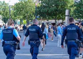 Gjermania, Zyra Federale për Mbrojtjen Civile apelon qytetarët: Mprepuni për situata emergjente.