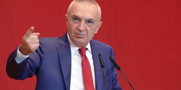 Gjykata e Lartë shqyrton rekursin për ndryshimin e masës së sigurisë; Ilir Meta vazhdon të qëndrojë në qeli.