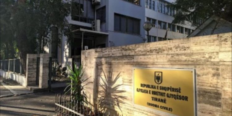 Gjykata e Shkallës së Parë urdhëron masa të menjëhershme për sigurimin e jetës së gjyqtarëve