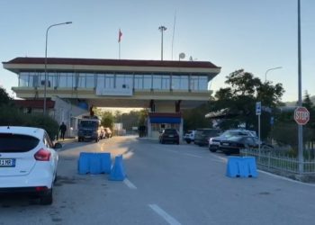 Greva në doganën greke/ Qarkullimi i mjeteve në Kakavijë do të “paralizohet” më 27 tetor, ja sa do të zgjasë.