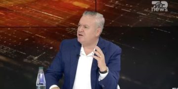 “Hajdutët ndodhen pranë nesh”, Myslym Murrizi: Oerdin dhe Damianin i shërben një pastruese nga Filipinet, e cila punon me radhë për vilat në Palasë.