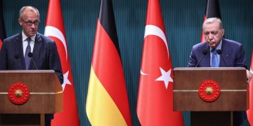 “Hamasi nuk disponon bomba as armë bërthamore”/ Erdogan pati një reagim të fortë ndaj Merz: Izraeli ka tentuar të shtypë Gazën përmes urisë dhe gjenocidit.