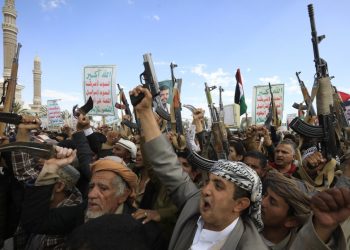 Huthit hyjnë me forcë në zyrat e OKB-së në Jemen dhe ndalojnë 20 punonjës.