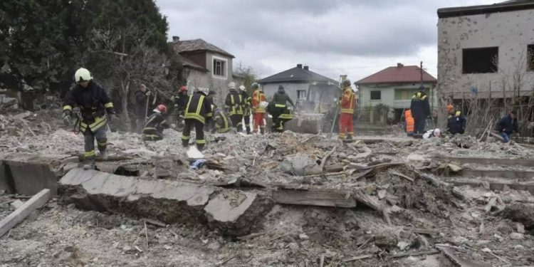 Hyrjet e paligjshme të Rusisë në territorin e NATO-s: Ministrat evropianë mblidhen për të diskutuar një reagim të fortë.