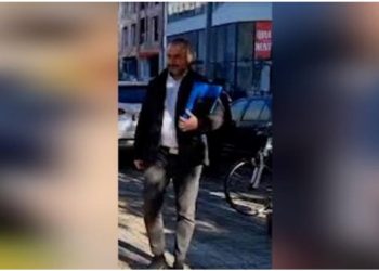 Goditi rojën e sigurisë së Gjykatës të Vlorës, arrestohet avokati Redi Llanaj