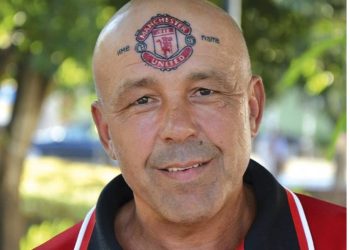 “Emri im është Manchester United”: Supertifozi bullgar që luftoi për të ndryshuar identitetin e tij