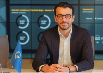 Ushtari i Ballukut/ SPAK bastis zyrën dhe banesën e kreut të OSHEE Enea Karakaçi, kontrolle dhe sekuestrim celulari