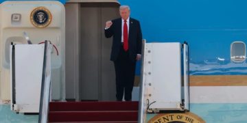 Vizita e Donald Trump në Japoni! Qeveria e re në përpjekje për të ndërtuar marrëdhënie miqësore, organizon pritje madhështore për presidentin amerikan