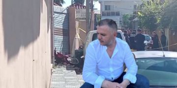 Tentuan ta eleminonin me shpërthim të kontrolluar në makinë në kryeqendrën e veriut! Enea Busukja jep dëshminë para bluve: Nuk kam konflikte…