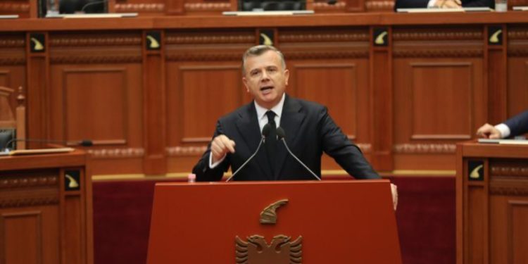 Tërhiqet PS nga kërkesa për 90 minuta debat për raportimin e institucioneve të pavarura në Kuvend! Balla: Pranojmë kërkesën e PD