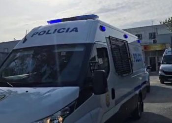 Erion Veliaj del nga paraburgimi i Durrësit, transferohet drejt Tiranës