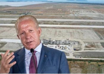 Aeroporti i Vlorës! Biznesmeni Behgjet Pacolli paraqitet në Prokurorinë e Tiranës