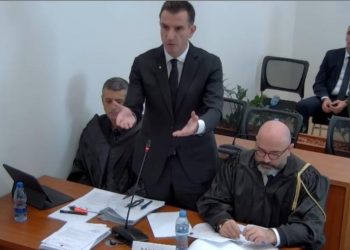 “Më kthyen përgjigje cinike, “po deshe eja”, Veliaj kritika në Kushtetuese: Nuk më njoftuan, e pashë në media! Ky është cinizëm ndaj ligjit