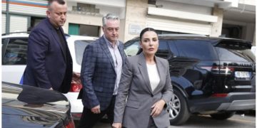 Balluku e pandehur për Tunelin e Llogarasë, SPAK: Shkelje me tenderin 18.9 mld lekë