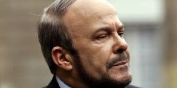 “Qoftë i paharruar”/ Ndarja nga jeta e Fatos Nanos, Salianji: Përfaqësonte një profil të veçantë…