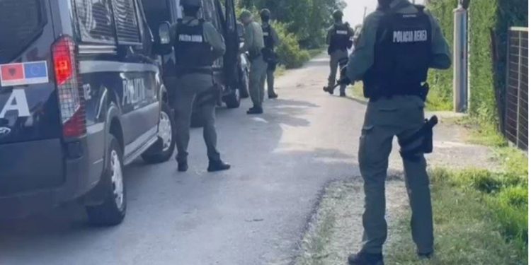 EMRAT/ Operacioni i SPAK në Shijak e Durrës, lëshohen 6 urdhër-arreste, mes tyre “Rrumi” dhe Avdylajt