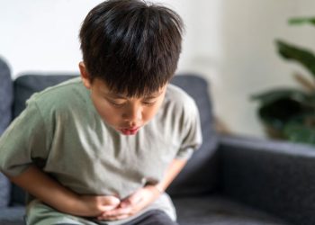 Indonezi, mbi 9,000 raste të helmimit nga ushqimi te fëmijët nga vaktet e ofruara në shkolla falas