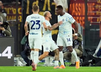 Interi mbizotëron në kryeqytet, triumfi i zikaltërve ndaj Romës në “Olimpico” vendos një rekord të ri historik në Serie A.