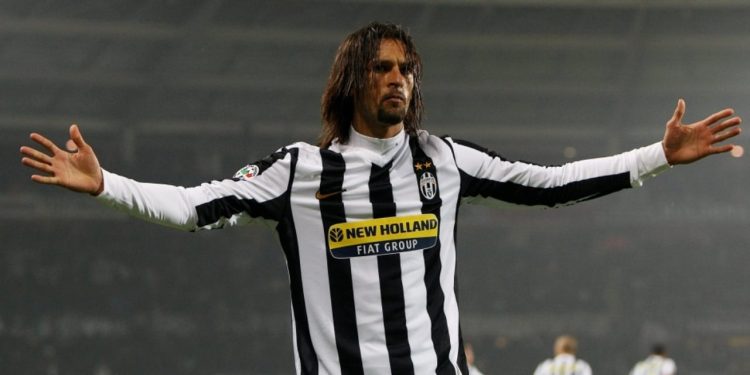 “Ish-sulmuesi italian rrëfen: ‘I kam thënë jo Milanit të Ancelottit dhe Realit të Mous për Juventusin. Tani kam restorantin tim pasi askush nuk më donte në Brazil.’”