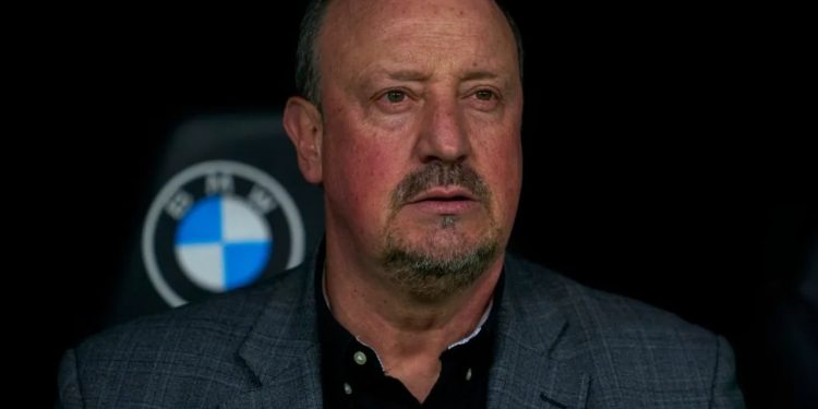 Ish-trajneri i Liverpool-it dhe Real-it merr drejtimin e klubit grek pas një nga kampioneve më të njohura në histori.