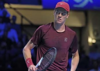 Jannik Sinner fiton në Vjenë, arrin titullin e katërt për këtë sezon dhe të 22-in në karrierën e tij.