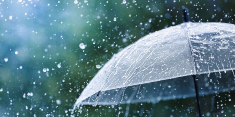 Java përfundon me reshje shiu, kushte të paqëndrueshme atmosferike në të gjithë territorin/ Parashikimi i motit për të dielën