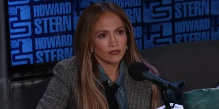 Jennifer Lopez pranon se nuk e ka përjetuar ndonjëherë dashurinë e vërtetë.