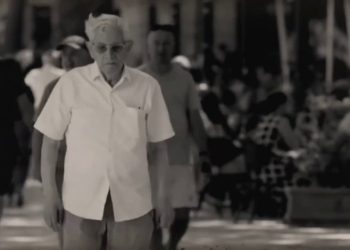 "Jeta si një film" — Rrëfimi i fundit i Piro Milkanit në një dokumentar: Asnjë peng për të. Prapaskenat e filmave të njohur.