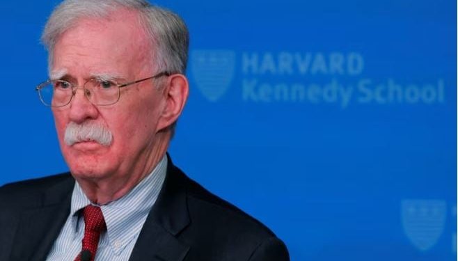 John Bolton paraqitet në gjykatën federale të Marylandit për akuzat lidhur me nxjerrjen e informacioneve të klasifikuara.
