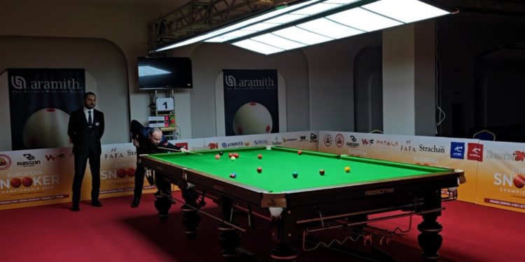 Kampionati Europian i Snooker 2023 mban një ngjarje të madhe në Golem, ku qindra sportistë nga 40 vende janë mbledhur për të marrë pjesë në garë.