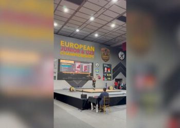 Kampionati europian i peshëngritjes për të rinj zhvillohet në Durrës, me pjesëmarrjen e mbi 700 sportistëve nga të gjitha vendet e Europës.