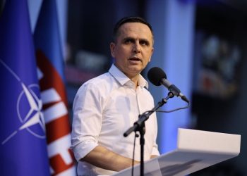 Kandidati i koalicionit VLEN kryeson ndaj kandidatit të AKI-së në Tetovë me mbi 3 mijë vota përparësi.