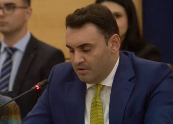 Këlliçi: Shqipëria është shumë larg direktivave të BE-së, keqmenaxhimi i energjisë pengon arritjen e objektivave për vitin 2030