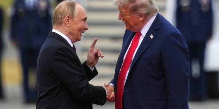 Kërcënohet shpresa për paqe në Ukrainë pas takimit mes Trump dhe Putin, Moska i bën akuzat Europës: Shpresojmë t’i kuptoni pasojat.