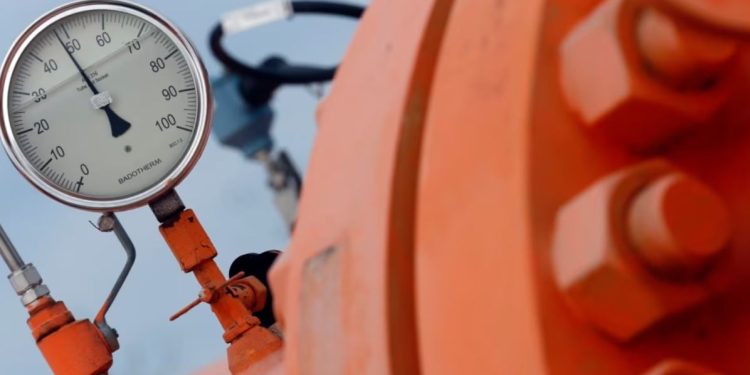 Këshilli i BE-së vendos për ndalimin e transitit të gazit natyror nga Rusia; ministrja serbe thotë se Beogradi përballet me sfida.