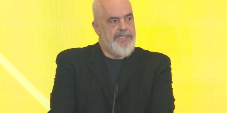 Konkursi për rinovimin e Pallatit të Sportit “Asllan Rusi”, Rama: Projekti do të sjellë energji dhe shpresë në pezullimin e sportit të ri