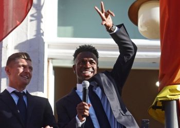 Kroos: “Kurrë nuk më ka pëlqyer të zëvendësohem, por Vinicius duhej të shfaqte zemërimin e tij”