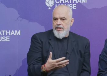 “Kryeministri Rama: 'Mos e provokoni shqiptarët, nëse u japim mallkime, do të zhdukesh'”