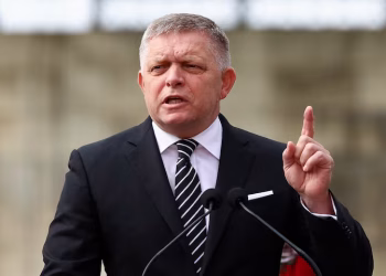 Kryeministri sllovak përballet me përkeqësim të gjendjes shëndetësore, zyrtarët njoftojnë se ai do të jetë i pamundur për të marrë pjesë në samitin e BE-së në Kopenhagen.