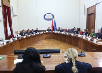 Kryetarët e Komisioneve mëhen kërkesën e PD për një debat mbi fondet e IPARD.