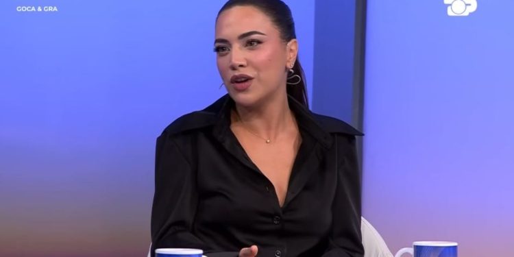 “Kur u ndava, isha e sinqertë me vajzën”/ Sara Hoxha flet për marrëdhënien me Ledrin: Çfarë mendon për lidhjen e tij me Xhensilën? E gjithë çfarë dua është që ai të jetë i lumtur.