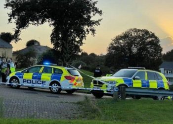 LAJMI I FUNDIT: Sulm me thikë në një sinagogë në Mançester
Një ngjarje e rëndësishme ka ndodhur në Mançester, Angli e Veriut, pasi policia ka raportuar një sulm me thikë në një sinagogë, sipas informacioneve nga PA Media. Vazhdon...