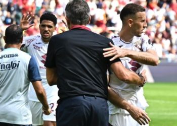 Lajme pozitive për Sylvinhon prej Italisë, mbrojtësi i Kombëtares shqiptare rikuperohet nga dëmtimi dhe është i gatshëm të rikthehet në lojë.