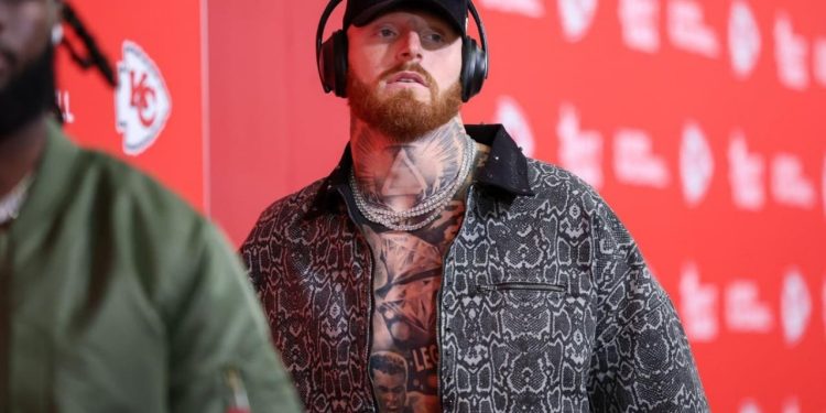 Legjenda e Futbollit Amerikan shkakton reagime në rrjet: Deklaratë për identitetin shqiptar, si Nikola Jokić.