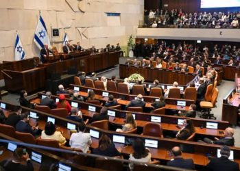 “Lindja e Mesme e Re: Agimi Historik”, Trump në Parlamentin Izraelit: Armët heshtin dhe rajoni është në paqe.