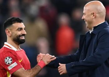 Liverpooli, Slot e la në stol ndaj Eintrachtit… një sinjal për Salahun.