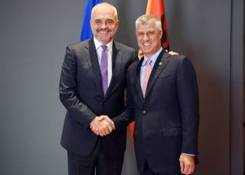 “Lufta për liri është një akt i drejtë” / Gjyqi ndaj Hashim Thaçit, Rama: Avokatët e Kosovës paraqiten përballë një gjykate të dyshimtë.