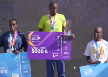 Maratona e Tiranës mbyllet me dominimin e atletëve nga Kenia, pjesëmarrje nga mbi 5 mijë garues të 56 vendeve të ndryshme.