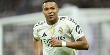 Mbappé i bashkohet Ronaldinhos dhe Cristiano Ronaldos në grupin ekskluziv të El Clasico-s.