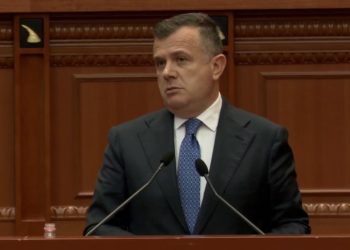 Mbaron Konferenca e Kryetarëve, Balla: Begaj nuk ka bërë asnjë shkelje, nuk do të lirohet nga detyra